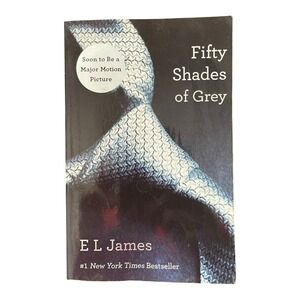 Fifty Shades Of Grey‎ Paperback E L James